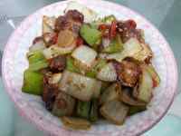 美味的干锅排骨