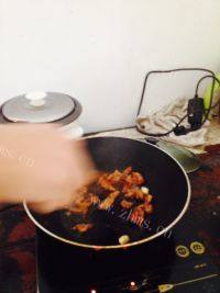 家常菜豆角肉丝做法图解3)