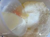 家常蛋奶面包做法图解2)