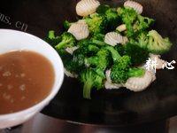 家常菜西兰花炒杏鲍菇做法图解9)
