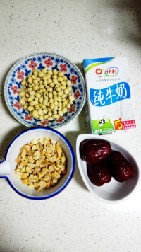 好喝的红枣花生豆奶做法图解1)
