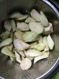 适量红烧茄子做法图解2)