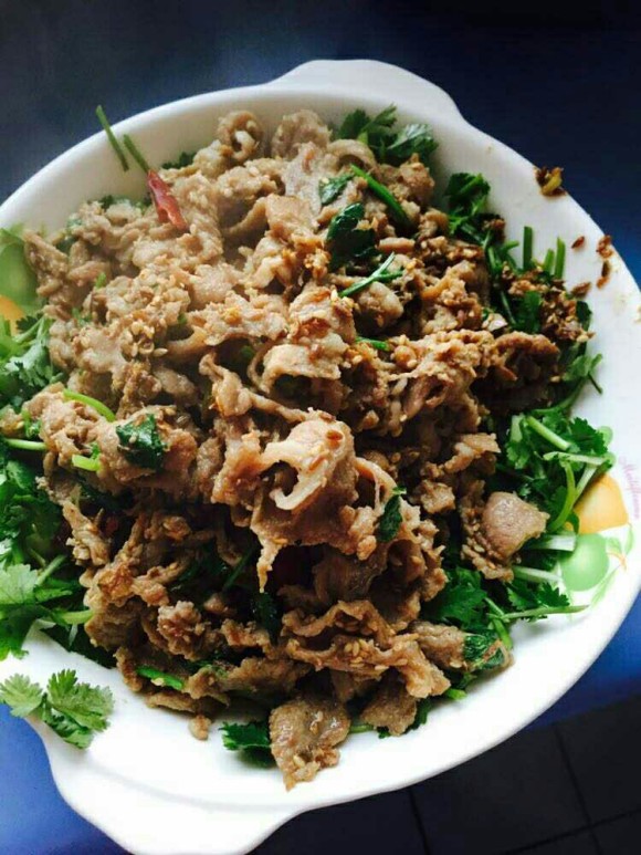 色味俱佳的孜然羊肉