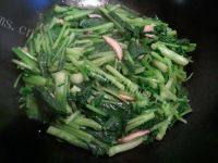营养丰富的香菇炒青菜做法图解13)