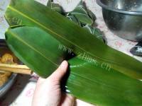 美味红豆花生粽子做法图解7)