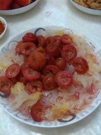 美味的山楂银耳