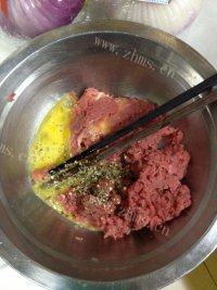 绿色食物之牛肉饼做法图解1)
