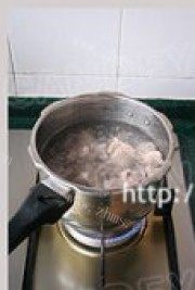 番茄牛肉蔬菜饭做法图解3)