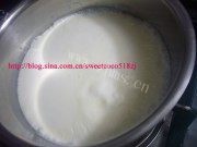 美味草莓冰淇淋做法图解1)
