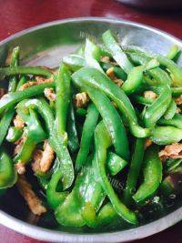 家常菜青椒炒肉丝