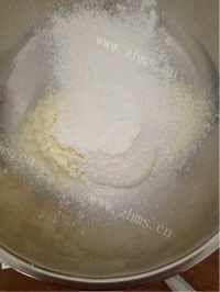 好吃的蛋白小溶豆做法图解1)