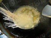 黄颡鱼汤面的做法图解六
