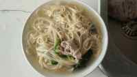 菠菜瘦肉面做法图解4)