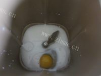 自制红枣面包做法图解2)