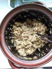 美味的白菜猪肉水饺做法图解5)