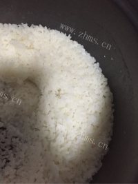 可爱考拉造型饭团做法图解3)