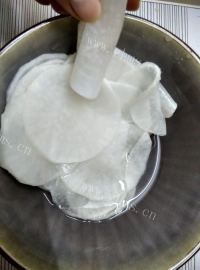 美味的萝卜酿做法图解6)