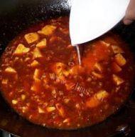 诱人的麻婆豆腐做法图解6)