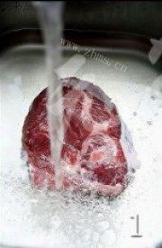 番茄牛肉汤做法图解1)