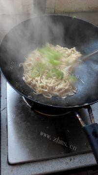 家常菜清炒豆腐皮做法图解6)