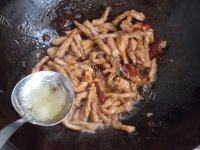 简易的麻辣肉丝做法图解11)