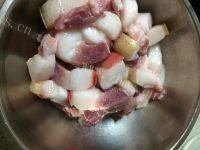 自己做的土豆烧肉做法图解1)