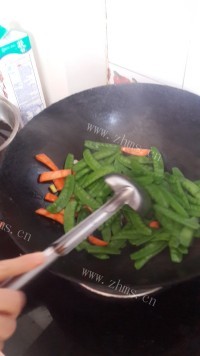 懒人版清炒荷兰豆做法图解5)