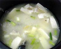 特色美食-鱼头豆腐汤