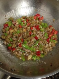美味的黑三剁做法图解8)
