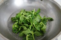 清热鸡蛋穿心莲馅饺子做法图解3)