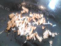 肉末橄榄菜炒豇豆做法图解7)