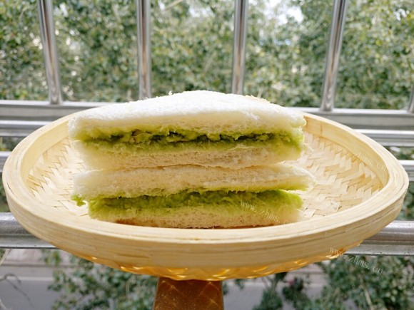 特下饭的牛油果三明治