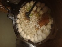 肉丸丝瓜煮面汤的做法图解六