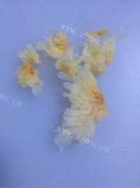 营养美味的银耳山药炖雪梨做法图解4)