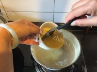 美味的玉米羹做法图解6)