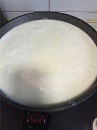 美味营养的自制豆腐做法图解3)