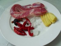 色泽鲜亮的红烧肉做法图解1)