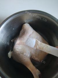 压力锅版焗鸭腿做法图解3)
