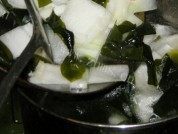 美味海带冬瓜汤做法图解4)