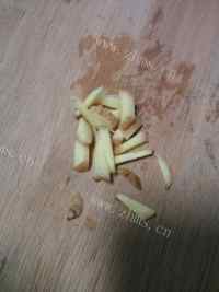 可口的糯米花生排骨粥做法图解5)