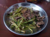 「懒人版」芹菜炒牛肉