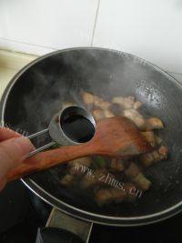 家常红烧肉做法图解8)