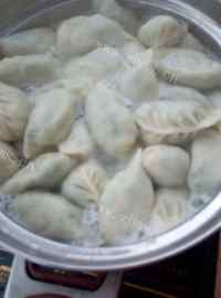 美味的麦穗三鲜水饺做法图解11)