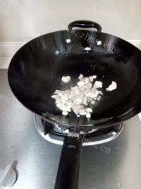 家常菜花菜炒肉片做法图解4)