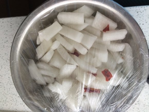 色味俱佳的腌萝卜