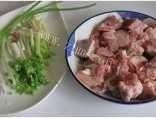 家常菜糖醋排骨做法图解1)