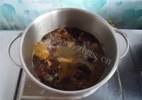 土豆炖牛肉做法图解11)