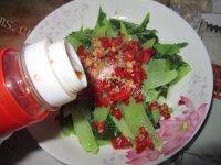 健康美食之凉拌莴笋叶做法图解10)