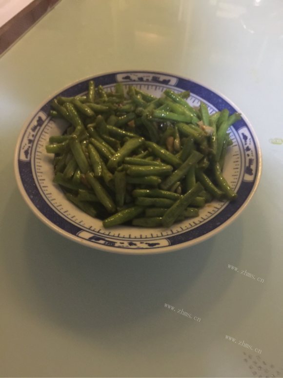 回味无穷的蒜香豆角