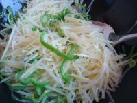 家常菜青椒土豆丝做法图解6)